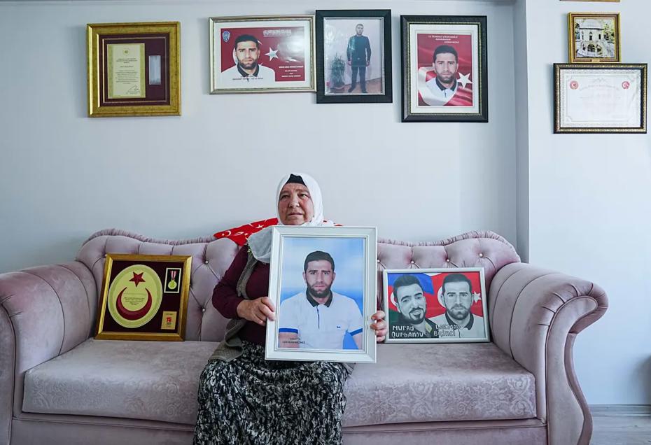 Kızını Kaybettikten Bir Gün Sonra Oğlunu Şehit Veren Vatansever Annenin Hikayesi