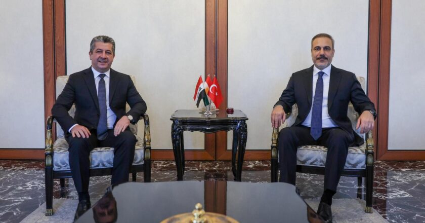 Bakan Fidan IKBY Başbakanı Barzani ile görüştü