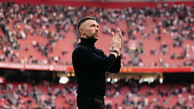 Ajax'ta Francesco Fariooli ile ayrılmış yollar