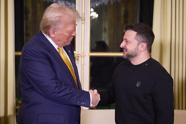 Ukrayna Cumhurbaşkanı Zelenskiy telefonda ABD Başkanı Trump ile tanıştı! “Çok güzel bir sohbetti”