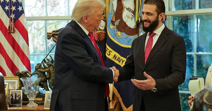 Trump, Suriye'nin geçici başkanı Shara'yı Beyaz Saray'da ağırladı