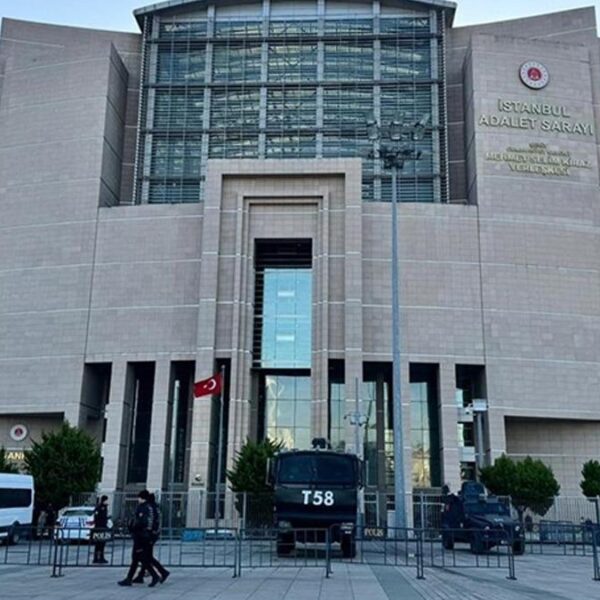 CHP'ye kapatma talebi sunuldu mu? İstanbul Başsavcılığı'ndan açıklama