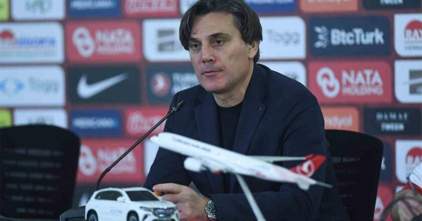 Antrenör Montella'nın Dünya Kupası açıklaması! Kerem Aktürkoğlu'nun forvet performansından bahsetmiştiniz… –