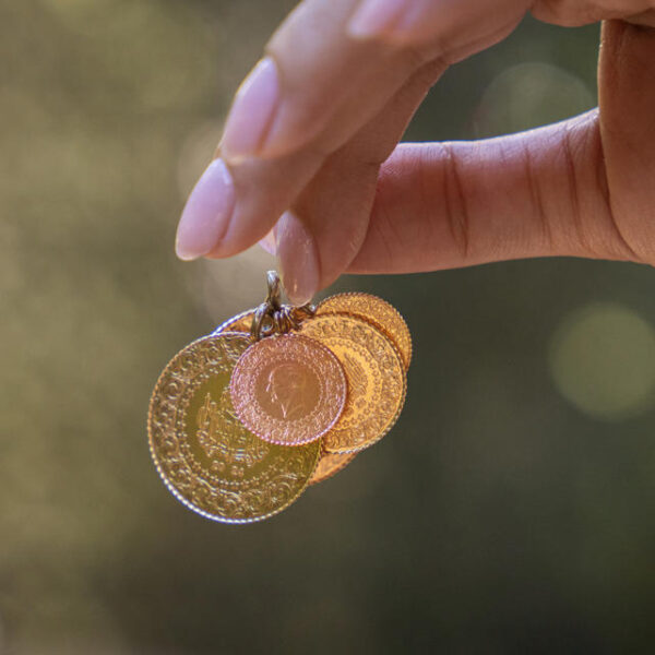 Bugün altın fiyatları ne durumda? 25 Kasım canlı gram ve çeyrek altın değerleri!