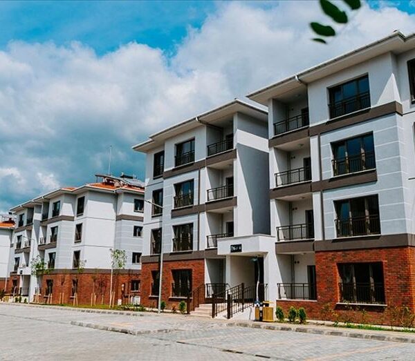 TOKİ başvuruları ne zaman sona erecek? 2025 için 500 bin konutun kura tarihi ve başvuru detayları!